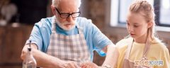 叛逆期的孩子父母怎么交流 叛逆期的孩子父母如何交流