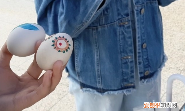 彩蛋怎么画好看又简单，怎么画彩蛋简单又好看?