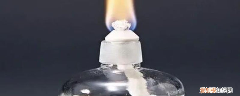 酒精灯是玻璃的吗 酒精灯是玻璃仪器吗