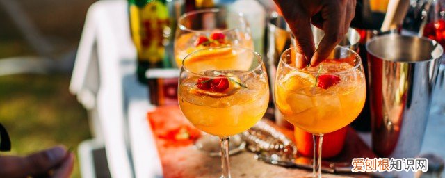 过年为什么要摆宴会酒 过年摆宴会酒的由来