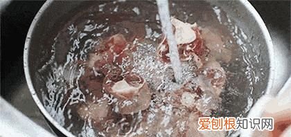祛湿羊肉汤家常做法 祛湿开胃清补凉羊肉汤