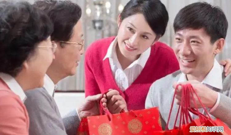 送礼物送什么好，给导师送礼物送什么好