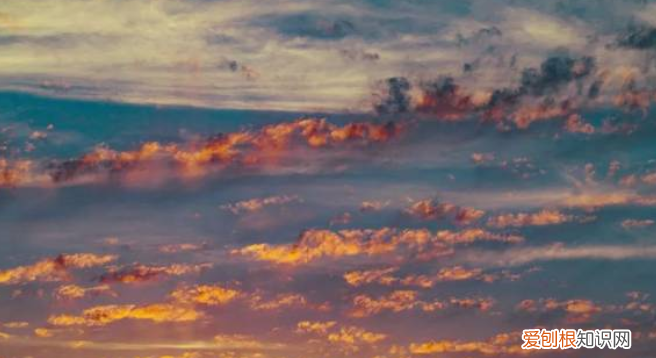 什么山戴帽什么半山腰，什么山戴帽什么半山腰谚语