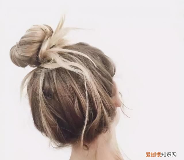 女明星的丸子头又升级了？张雨绮留“小尾巴”，袁姗姗更“炸毛”