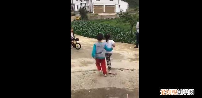家长怎样培养孩子的社交能力，提升孩子社交能力的秘诀都在这，让孩子大方又自信
