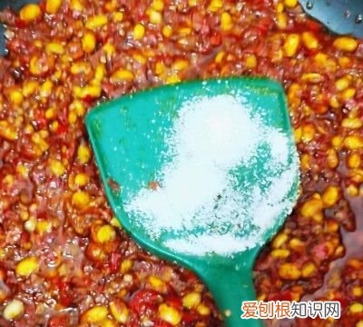 #一起土豆沙拉吧# 香辣可口的万能黄豆酱