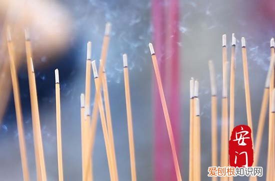 门神什么时候取下来 门神的贴法是怎么样的
