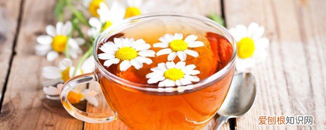 女士秋冬季节喝什么茶好 女士秋冬季节喝的茶