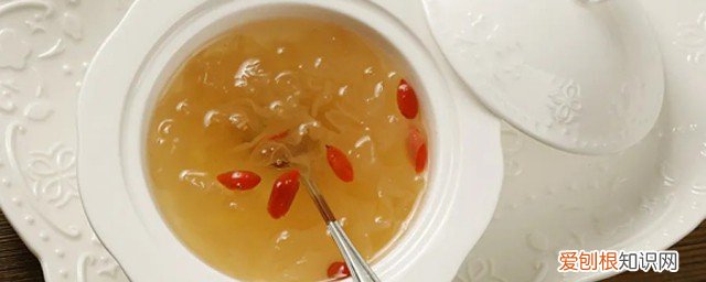燕窝的功效与作用是什么 燕窝的功效与作用有哪些