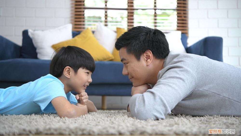 请家长谈一谈自己培养孩子自信心的方法，孩子缺乏自信心影响孩子学习和未来，可从这十个方面进行培养