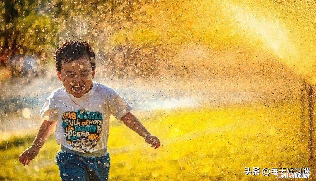 有启迪性的育儿的故事，5则引人深思的育儿小故事，我看了好久