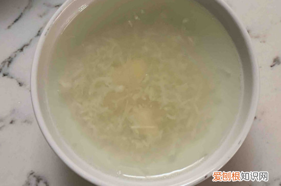 各种花的养花技巧，4个养花小绝招，简单易学，花长得特旺盛