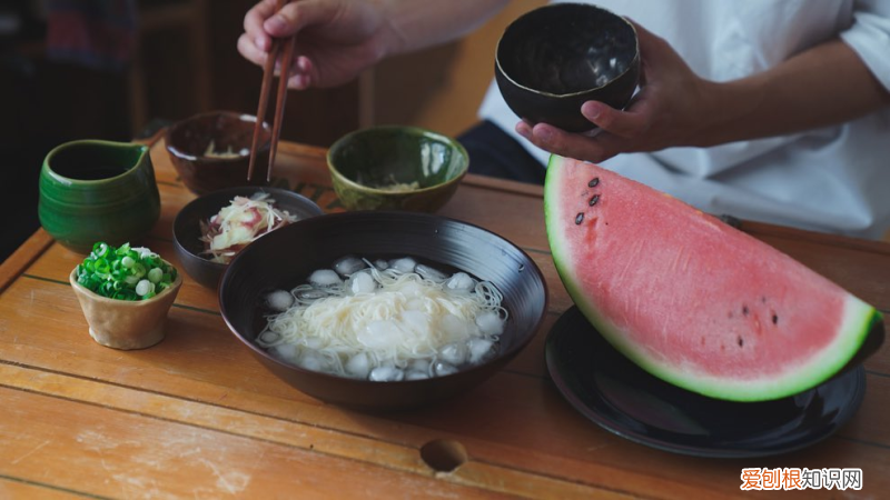 日本独居女孩的日常生活，日本26岁男生公开独居日常，引网友围观：这样的男友哪里找？
