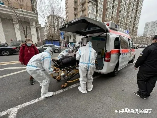 怎样更好的服务群众，转发：精准服务收到居民暖心反馈，一线工作人员：“多辛苦也值得！”