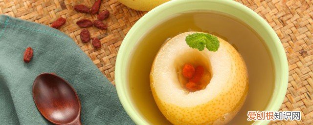 秋天吃梨有什么好处? 秋天吃梨有什么好处《秋天吃梨的功效》