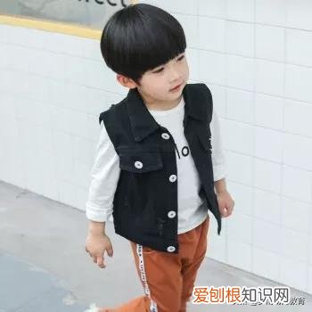 小班幼儿入园准备清单，幼儿园入园准备清单，9月入园娃，以下物品妈妈们准备好了吗？