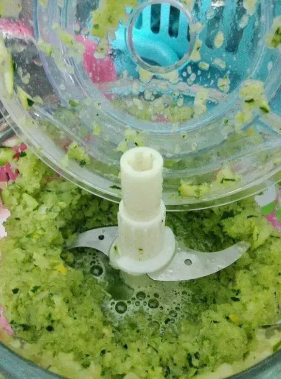 什么花好养不用总浇水,王大爷养花,只浇一种水,花肥没买过,偏偏盆盆都很旺