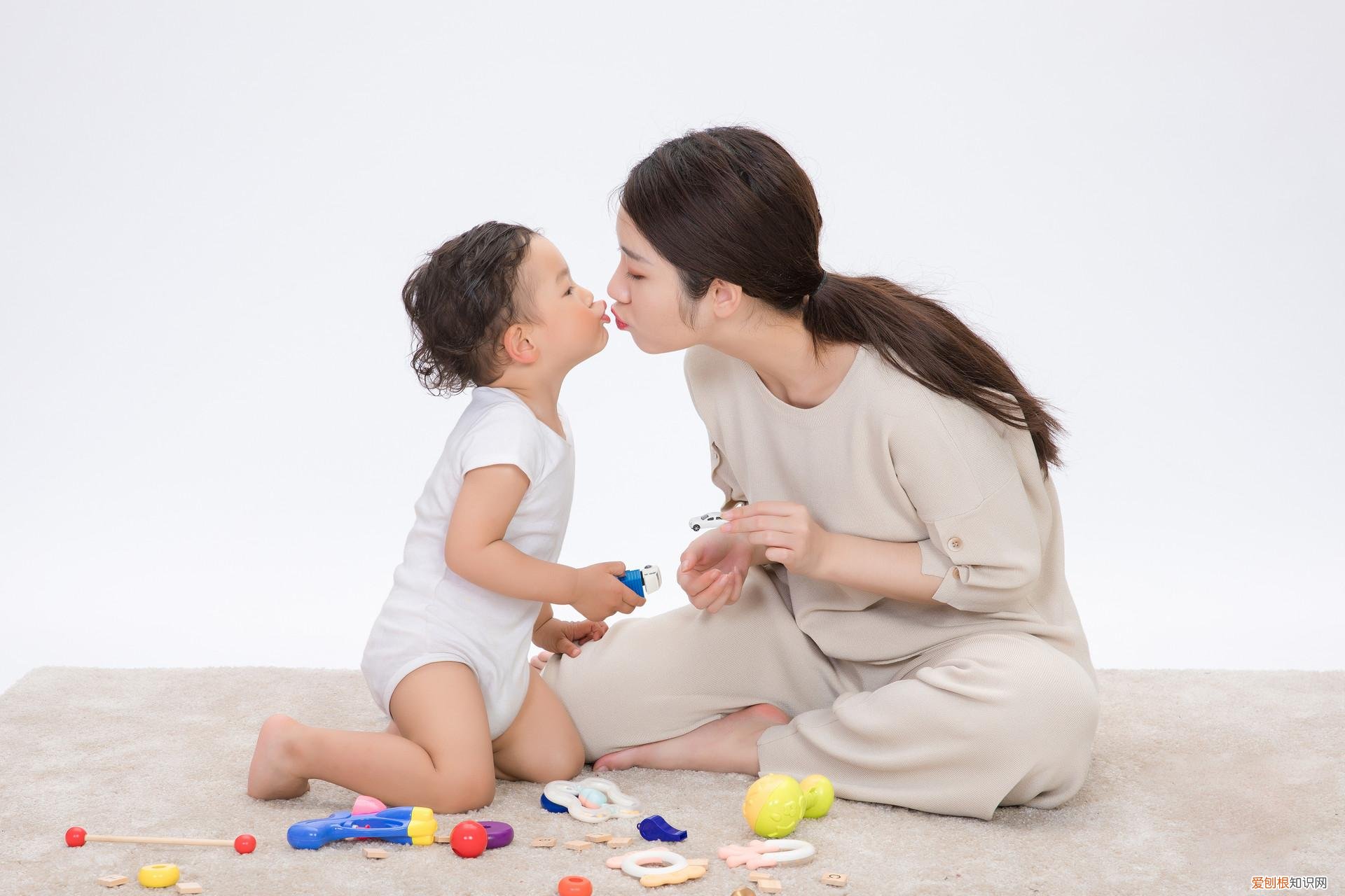 如何培养自信的孩子心得体会和感悟，让孩子变得自信其实也很简单，四个步骤分享自己的心得体会