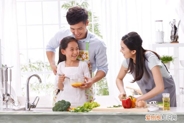 如何培养自信的孩子心得体会和感悟，让孩子变得自信其实也很简单，四个步骤分享自己的心得体会