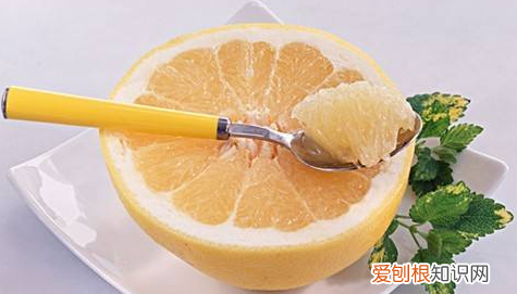柚子表皮发霉了还能吃吗