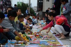 如何培养孩子的社交能力，怎么培养孩子的社交能力？关键是五个方面，让孩子成为受欢迎的