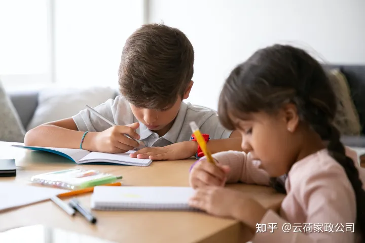 提升小孩自信的方法，28个方法，从小养成宝宝自信心
