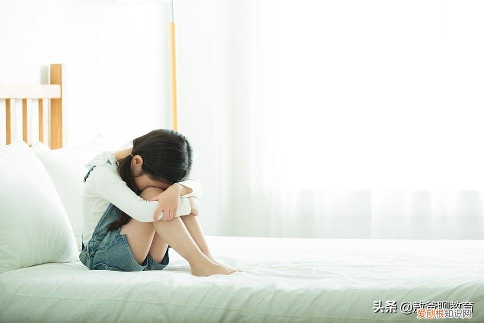 孩子太高傲怎么办，孩子骄傲自负，要降温而不要打击，方法用错对孩子就是一场灾难