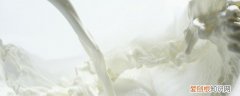 吃完韭菜能喝奶么 吃韭菜能喝奶吗