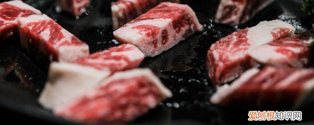吃牛排可以喝豆浆吃吗 吃牛排能喝豆浆吗