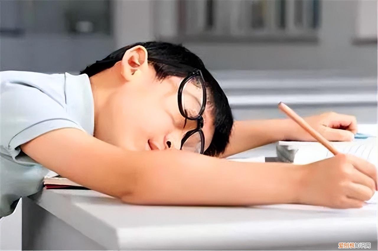 提高孩子专注力最有效的方法，5个专注力提高法，简单有效，若坚持实行，孩子专注力一天一提升