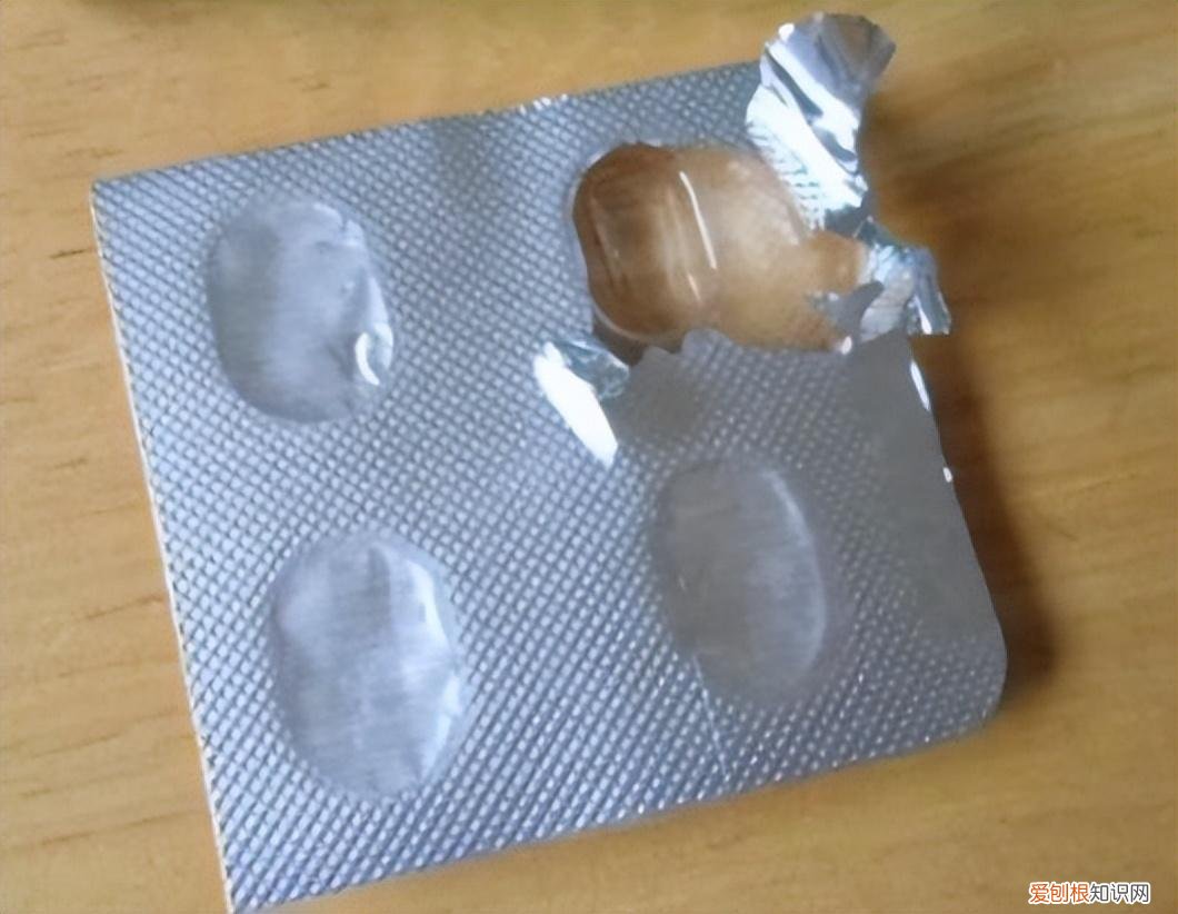用什么药水可以把树弄死，不管是花还是树，只需用上3种“药”，给它们浇一浇，养啥旺啥