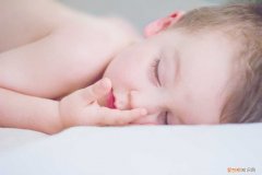 如何正确的给小宝宝剪指甲？，如何正确的给小宝宝剪指甲呢