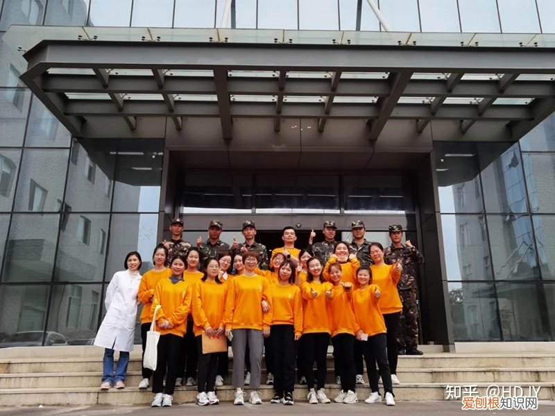 关于爱鸟护鸟的句子有哪些，爱鸟始于心，护鸟在于行！福州麦顶小学鸟类科普研学活动！