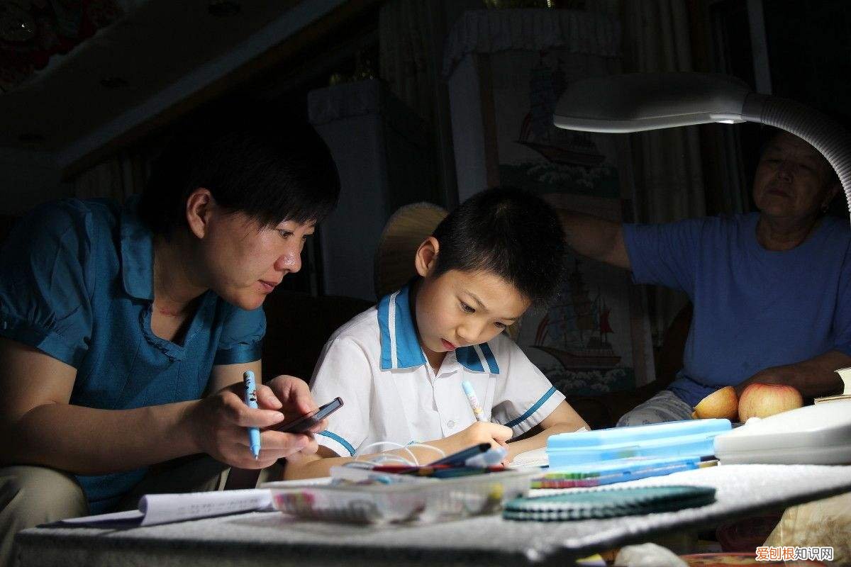 如何培养孩子注意力体会，从小注重孩子注意力的培养，会让孩子一生受益，家长别大意