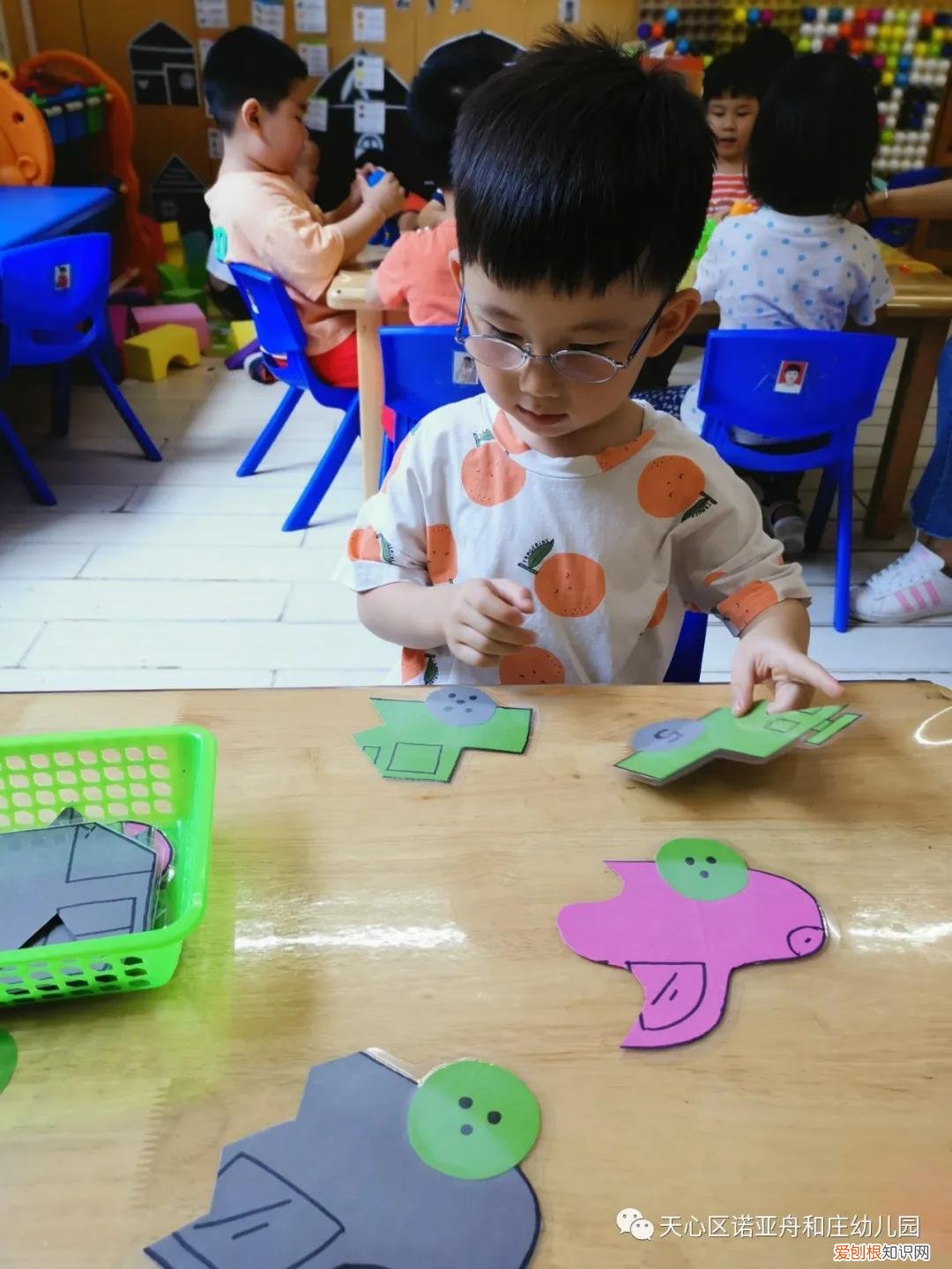 巧手变变变教案大班健康，巧手变变变 玩出新花样——诺亚舟和庄幼儿园自制区域玩教具活动