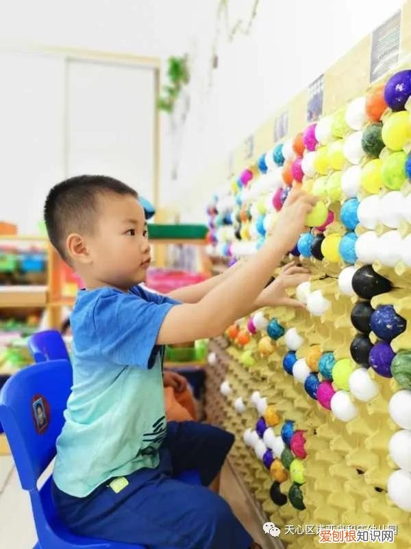 巧手变变变教案大班健康，巧手变变变 玩出新花样——诺亚舟和庄幼儿园自制区域玩教具活动