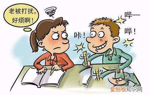 学生上课需要注意什么,小孩子上课注意力不集中怎么办?家长可以从这4个方法入手