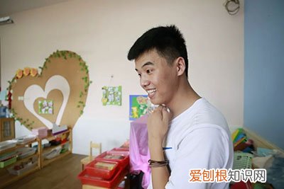 幼儿园教师为何会男女失衡,原因很简单,幼儿园男女教师比例失衡