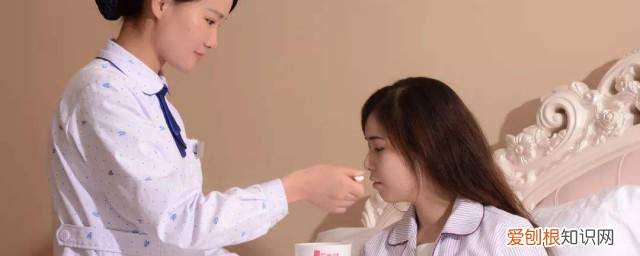 坐月子期间舌苔厚白是怎么回事 产后舌苔厚白是怎么回事《看看自己是哪一个原因》
