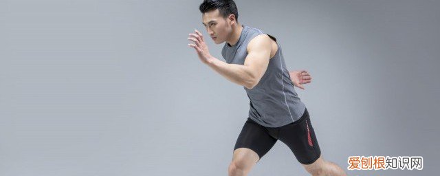 如何在冬天跑步 正确的冬天跑步方法《冬天跑步正确方法是什么》