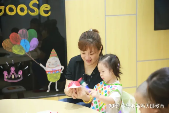 好奇心是每个孩子的天性，育儿知识|因为它，孩子的天性、灵性、个性都悄悄在成长
