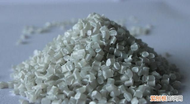 共聚酯耐热多少度，聚酯发泡填充料耐热温度多少