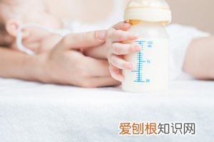 四个月婴儿连续睡12小时怎么回事 ，四个月婴儿睡了12个小时