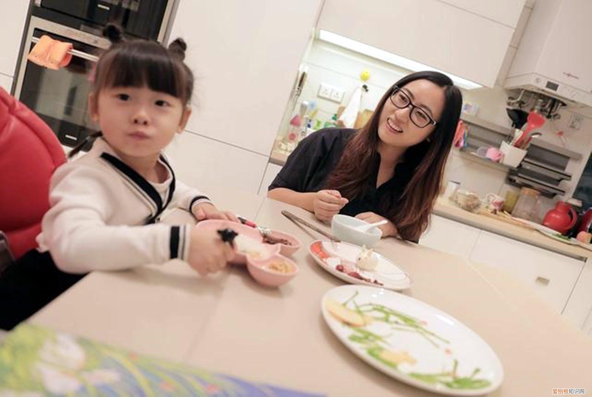 孩子入园希望与要求的句子，9月入园时，不想宝宝受委屈，家长最好提前准备几份“特殊礼物”