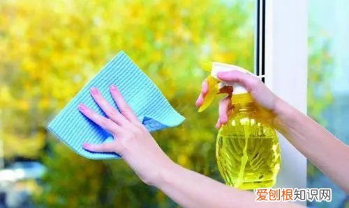 三面飘窗怎么擦玻璃,窗户外面的玻璃怎么擦