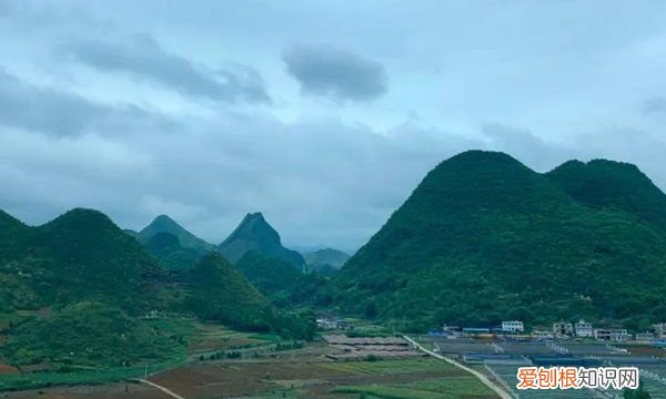 贵州关岭县属于哪个市，安顺市关岭甘蔗生产基地在哪里啊