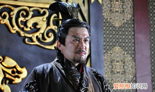 李斯什么时候跟着秦始皇
