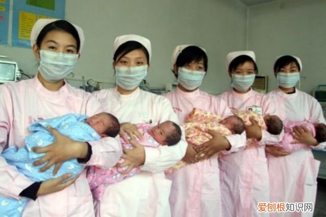 35岁产妇执意生5胞胎,养育19年后坦言:如果重选,一个都不要