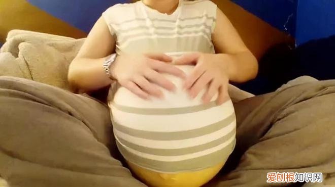 35岁产妇执意生5胞胎,养育19年后坦言:如果重选,一个都不要