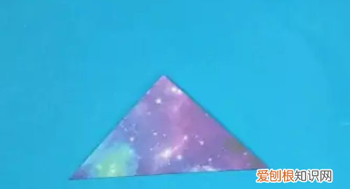 星空纸可以折什么，星空吊坠怎么折一张纸